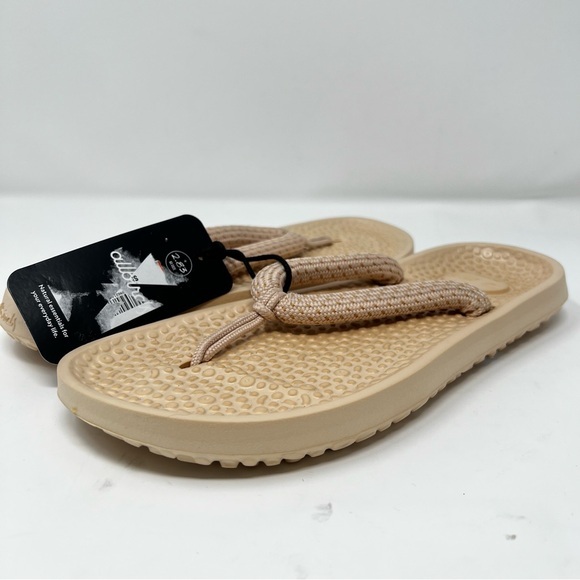 allbirds Shoes - Allbirds Beige Sandals